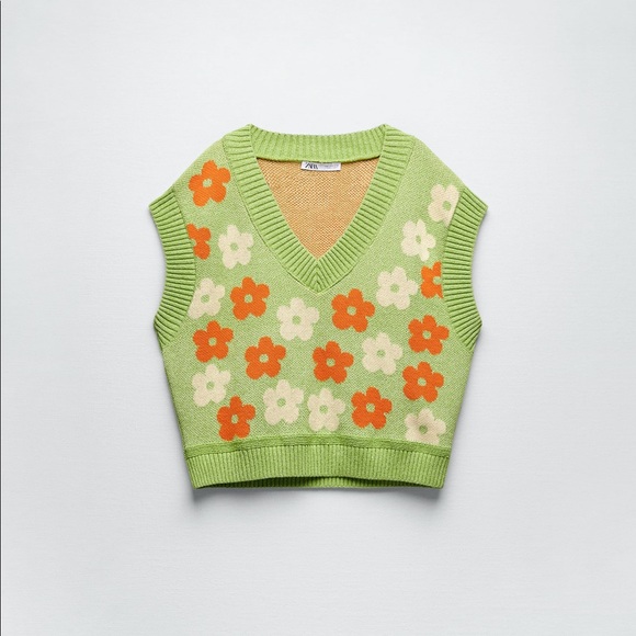 🍏 ZARA BNWT FLORAL JACQUARD KNIT VEST 🍏 - Picture 3 of 7